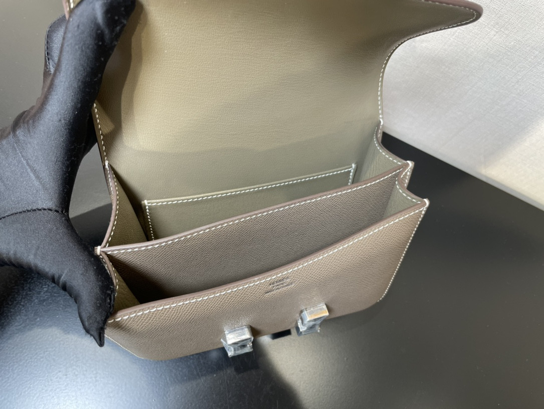 H**mes constance 24 epsom leather silver hardware 9.4"x5.9"x3"