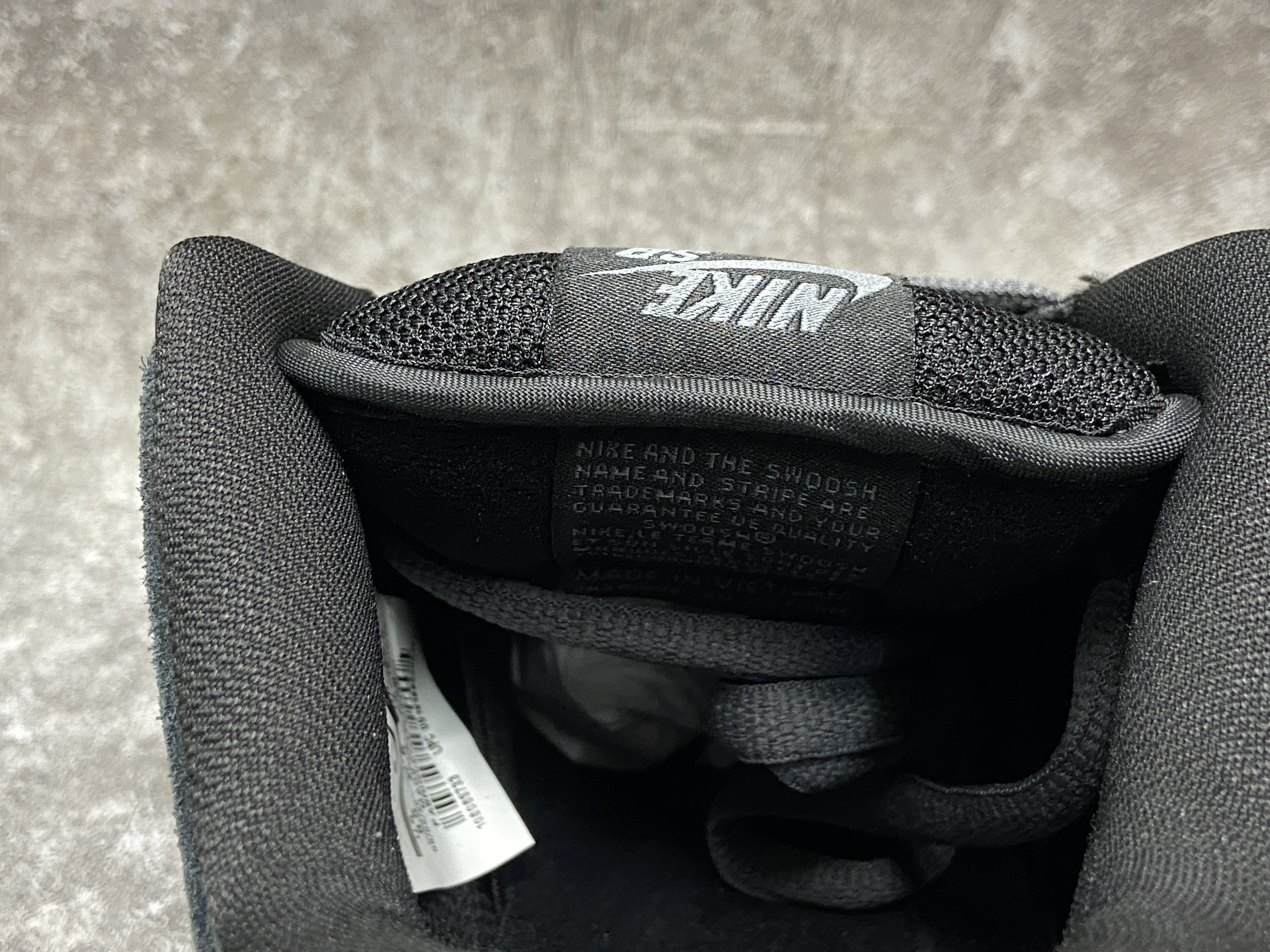 Nike SB Dunk Low Dark Grey Black Gum