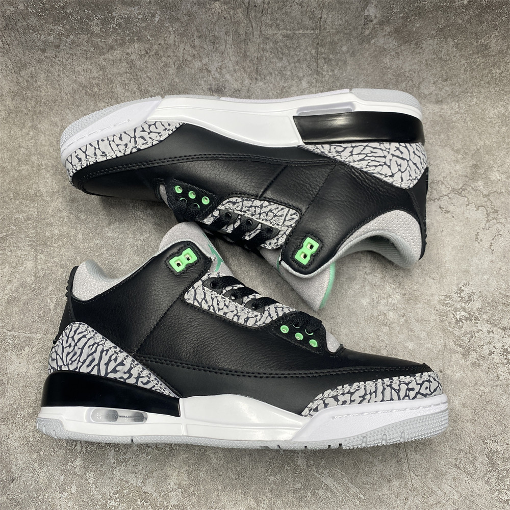 AIR JORDAN 3 RETRO 