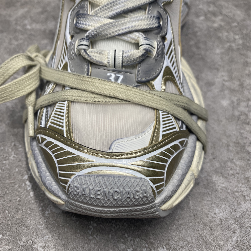 UA Balenciga 3XL Sneaker