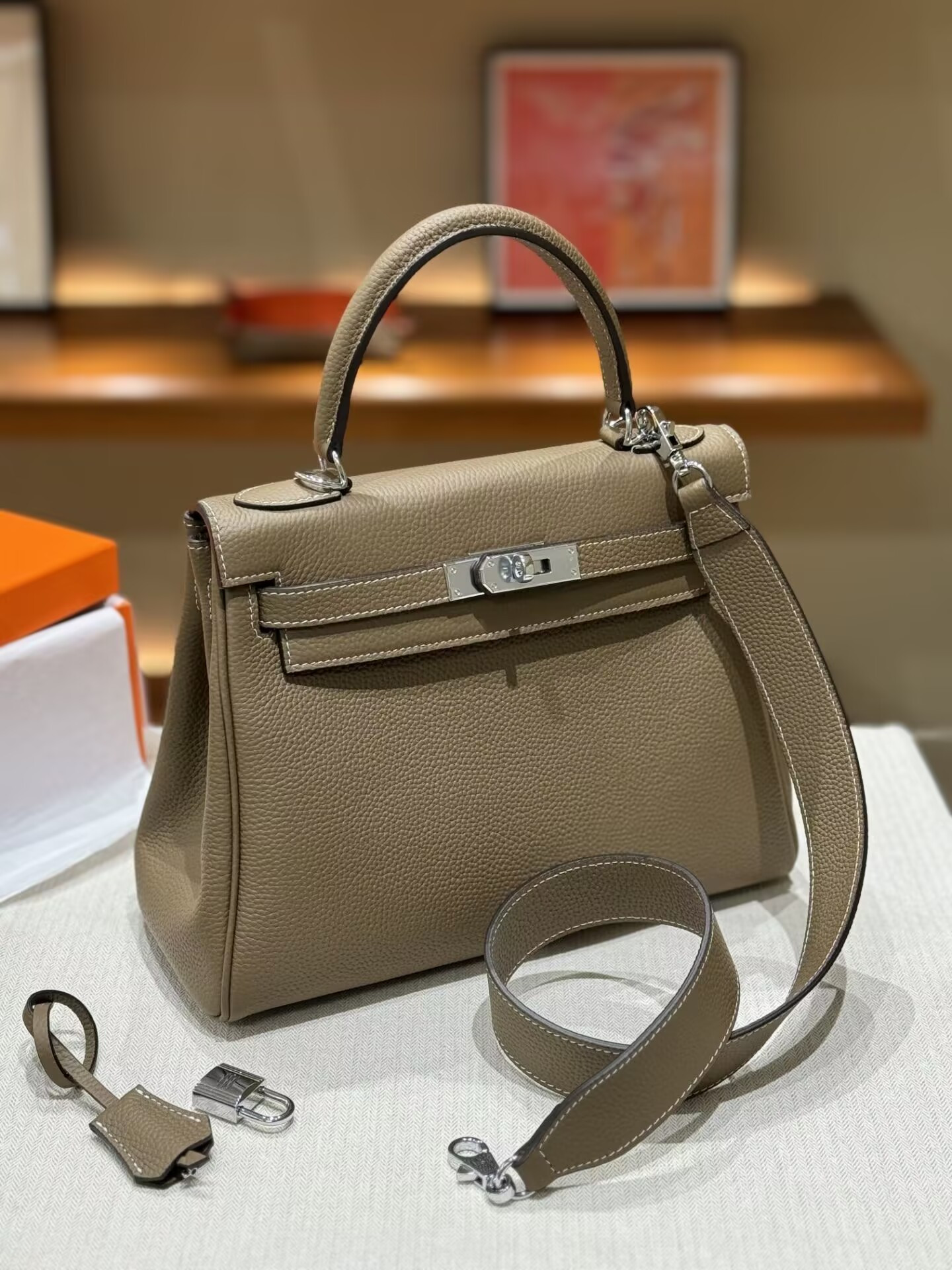 HERMÈS Kelly Silver-tone Hardware 25 28