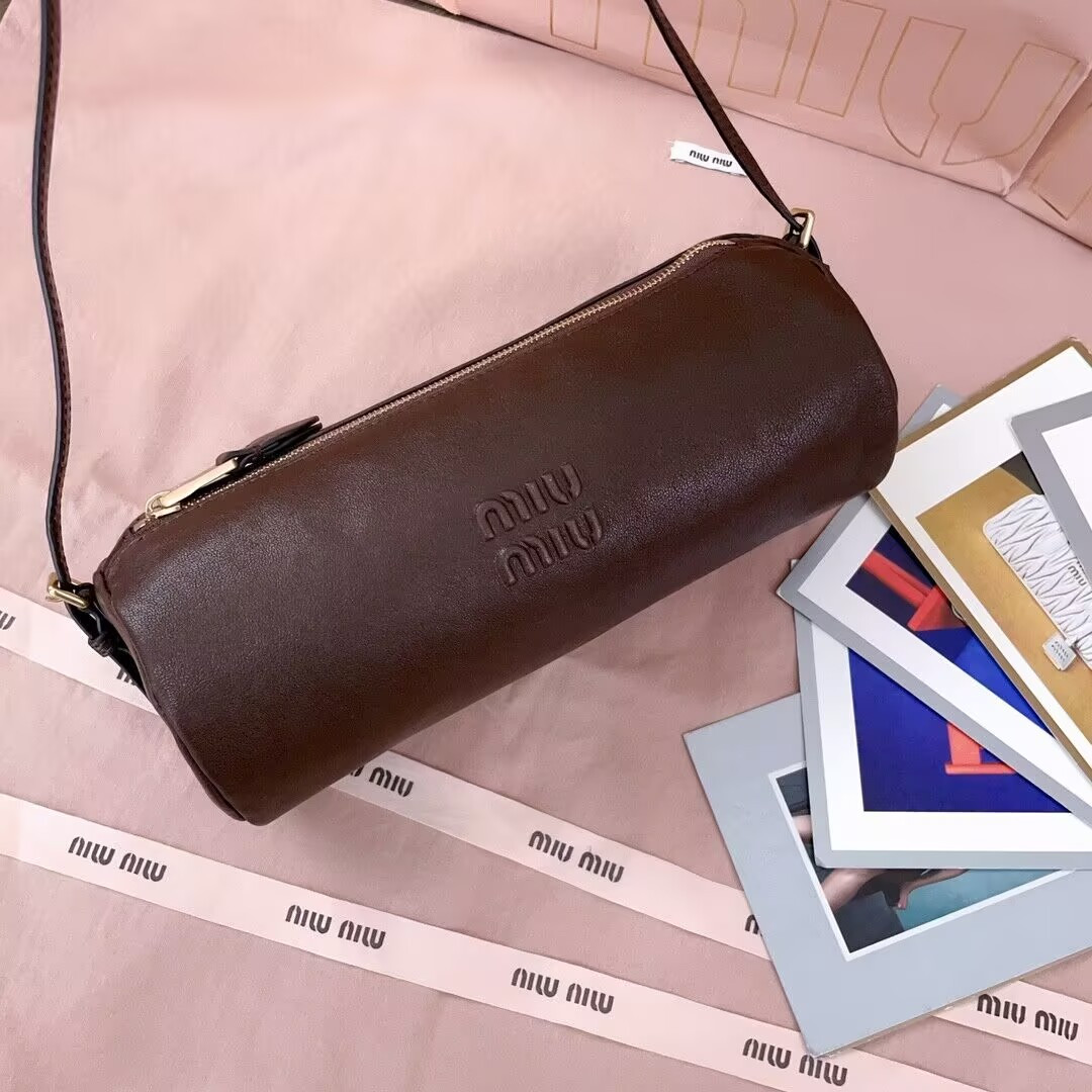 Miu Miu Nappa leather pouch 22x9x9cm