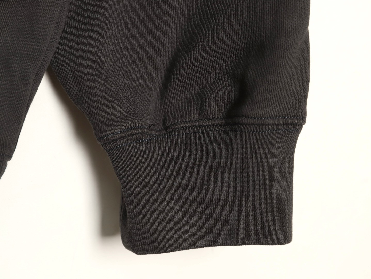 Ba*len*cia*ga hoodies