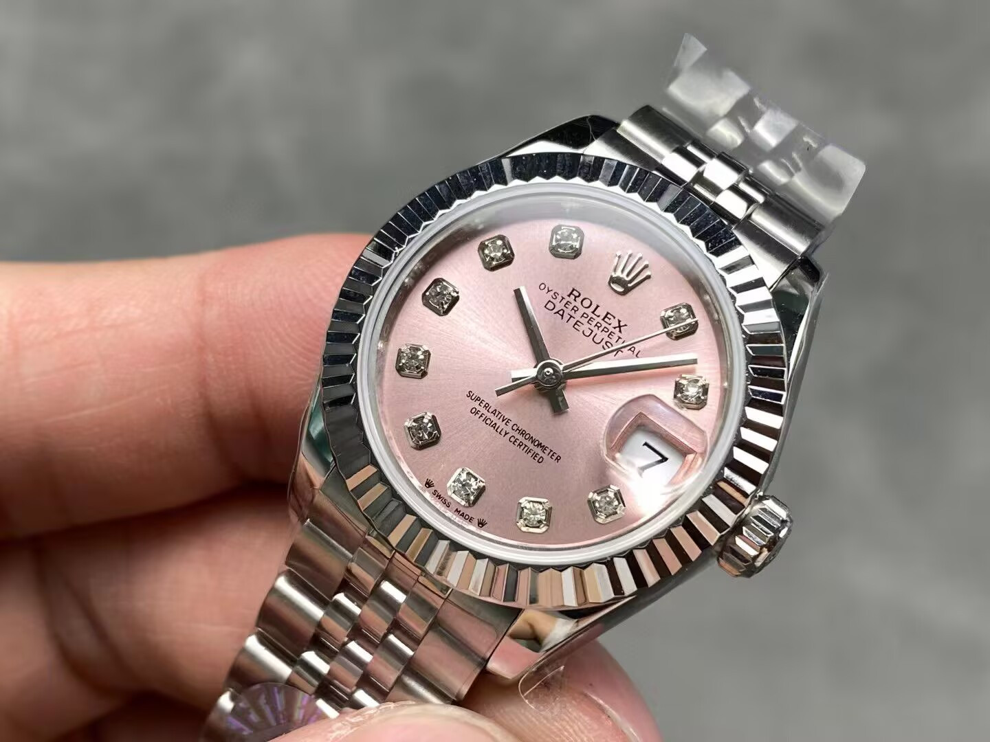 R*l*x datejust 28 watch