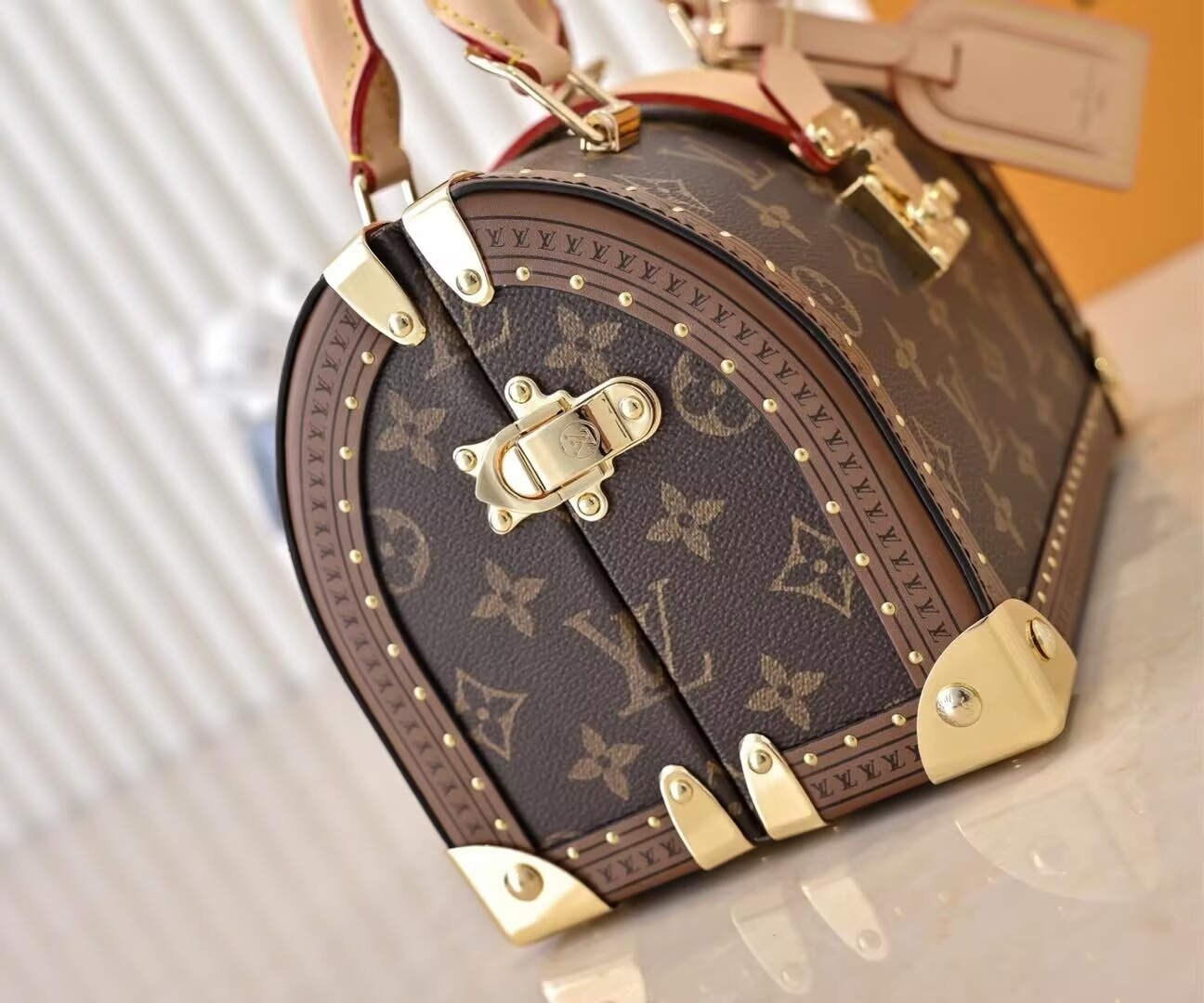 LV Speedy Trunk 20 Monogram M11154 21x15x13cm