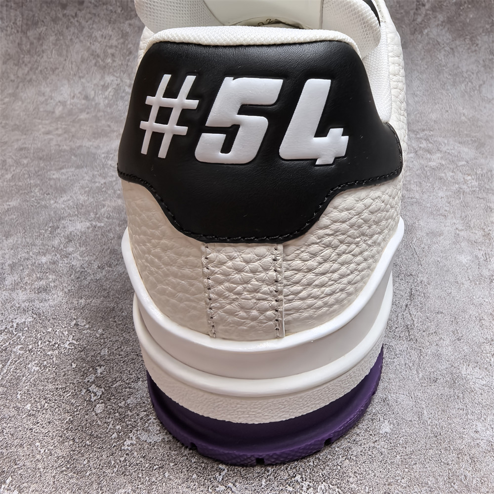 UA LV Trainer Sneaker