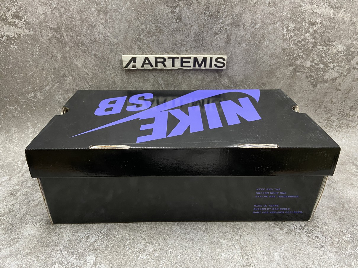 Nike SB Dunk Low White Black Trail End Brown