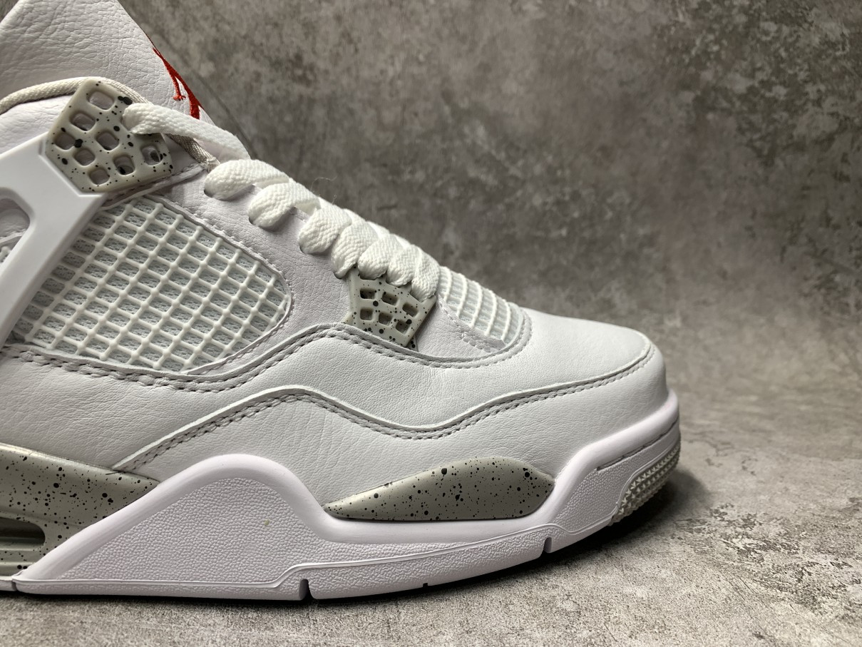 Air Jordan 4 Retro White Oreo