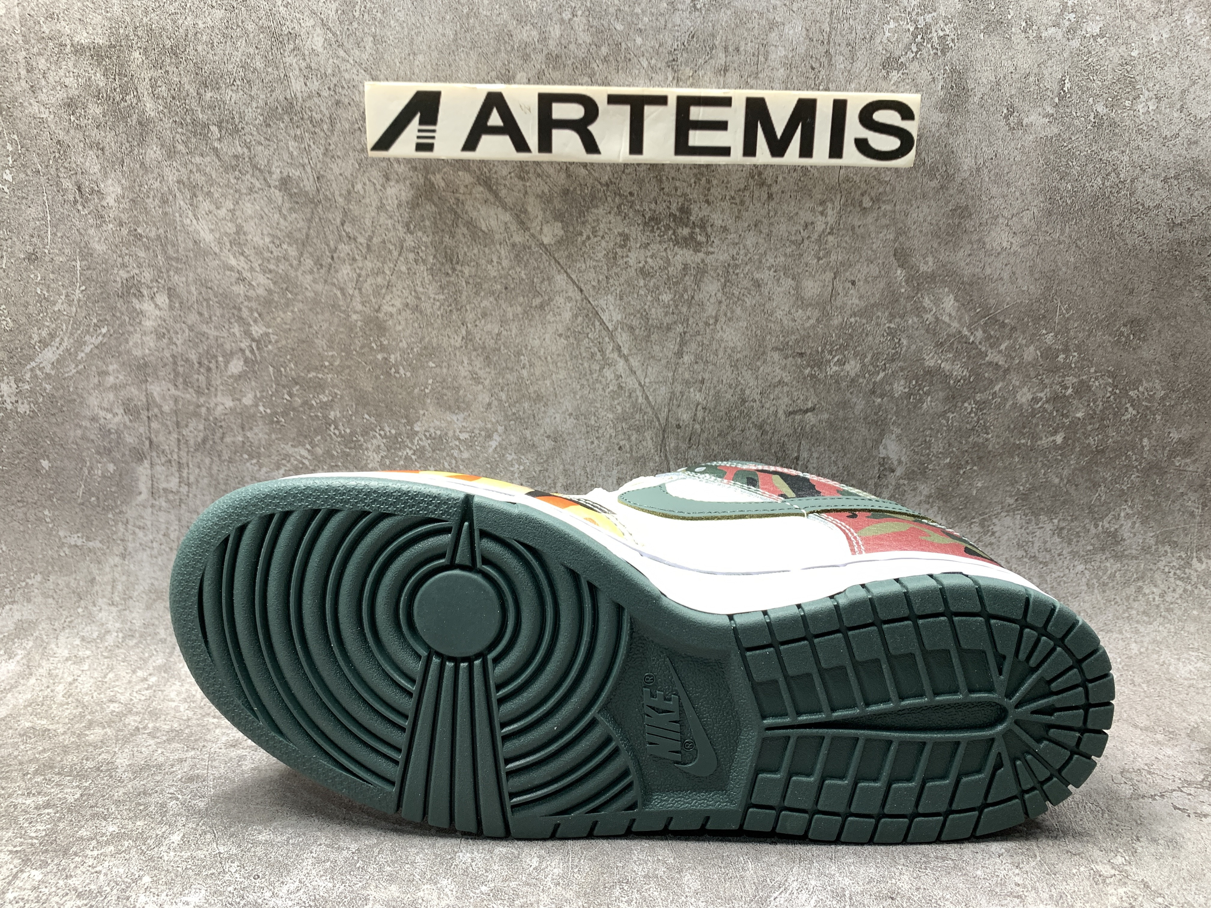 Nike Dunk Low SE Multi-Camo