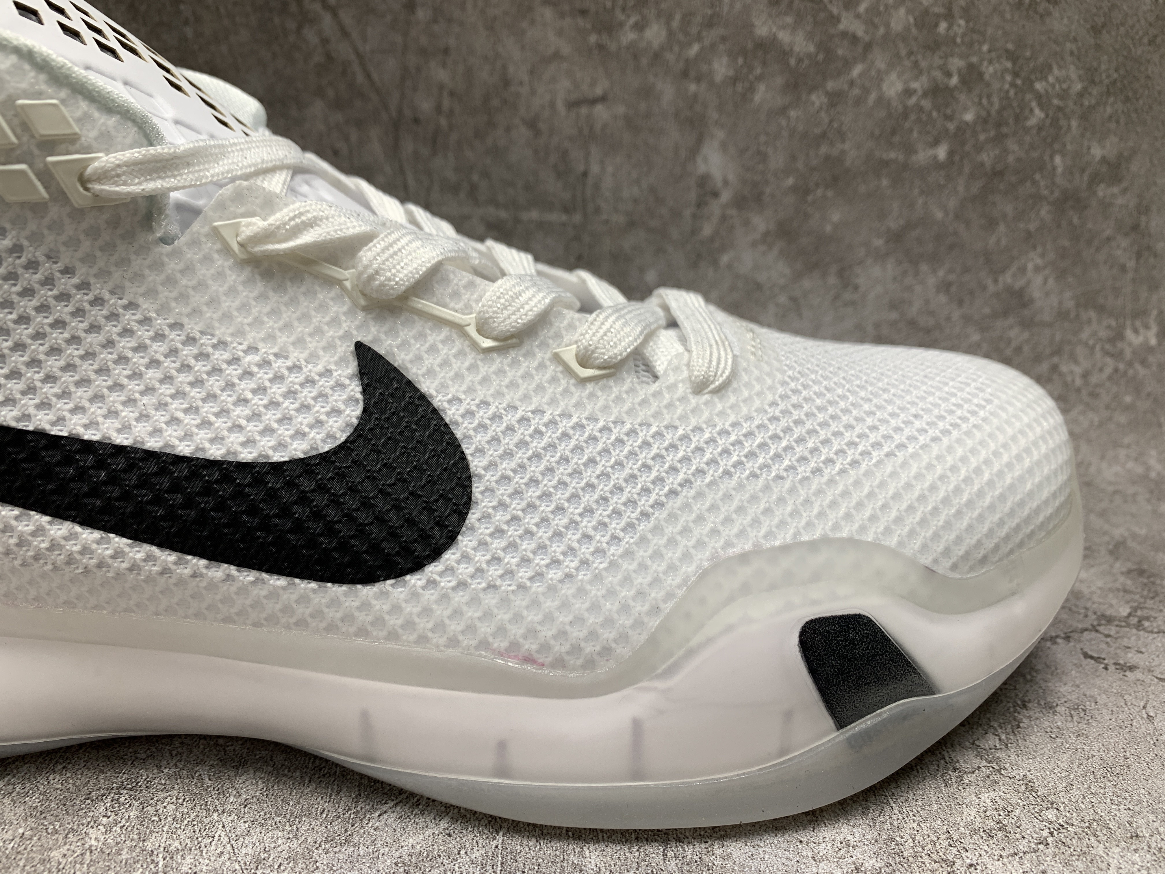 Nike Kobe 10 Fundamentals