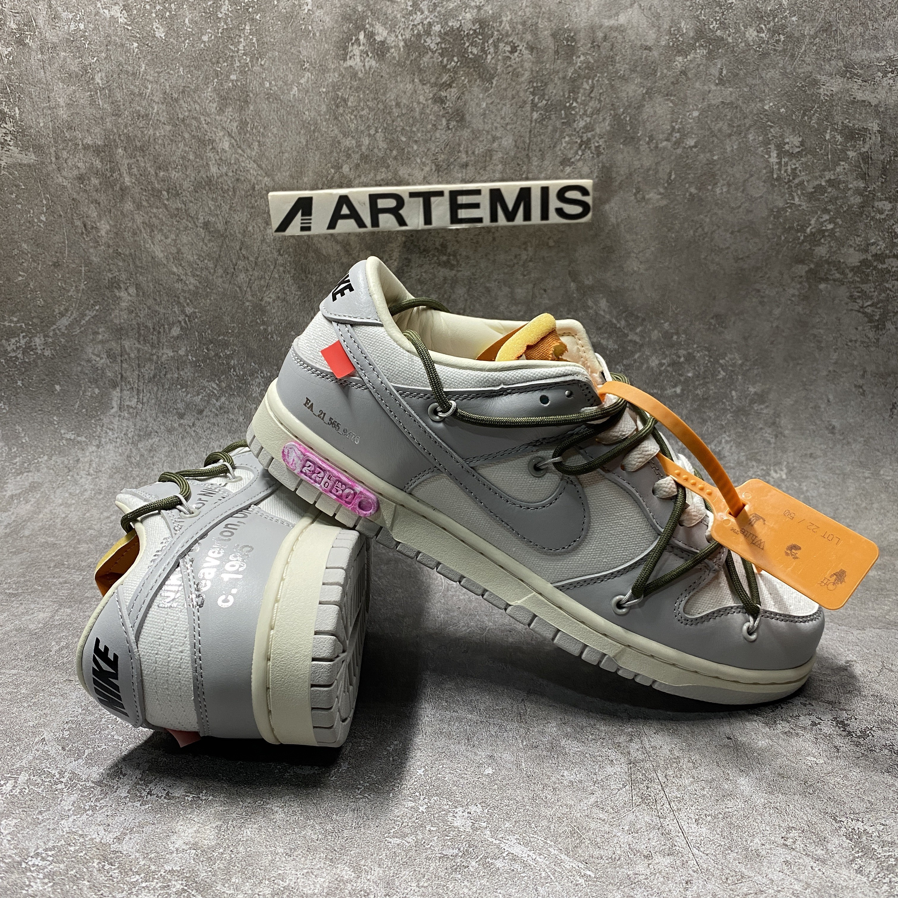 Nike Dunk Low Off-White Lot 22