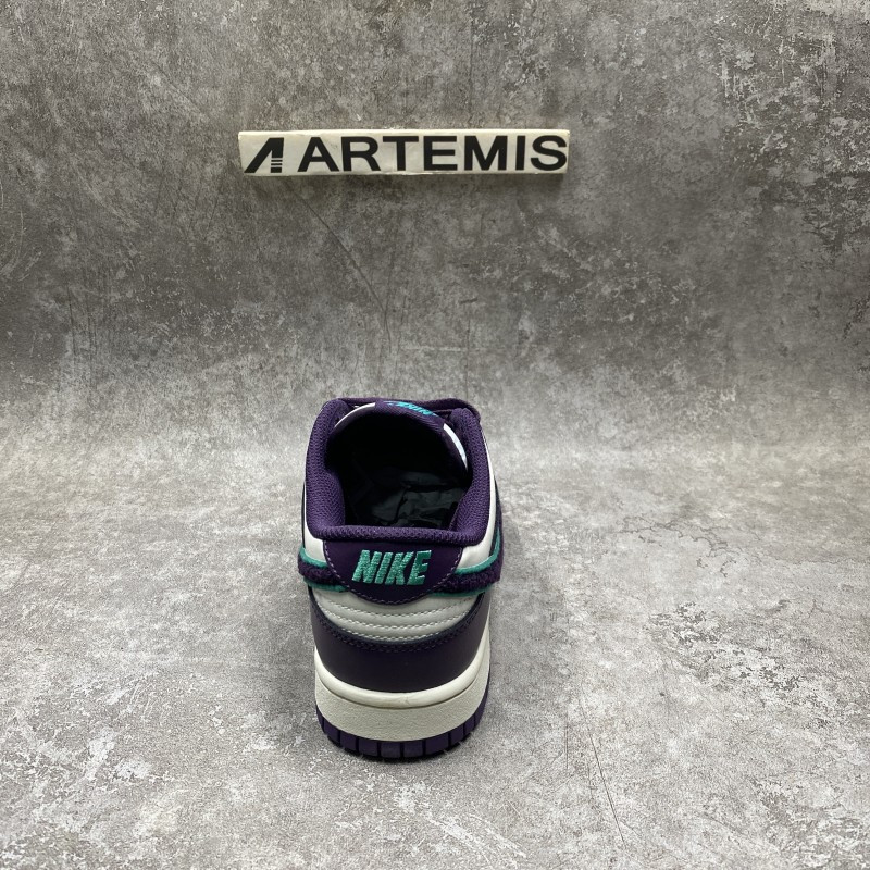 Nike Dunk Low Chenille Swoosh