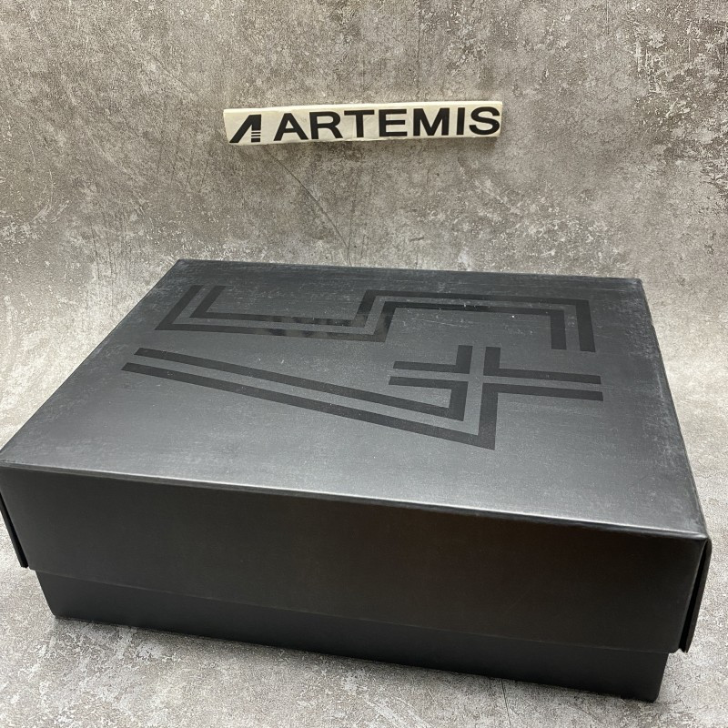 Air Jordan 11 Retro Black Yellow