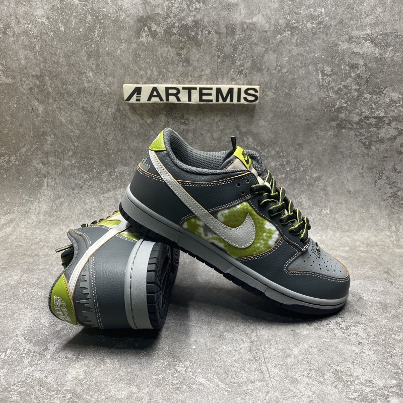 HUF x Nike SB Dunk Low“Friends and Family”