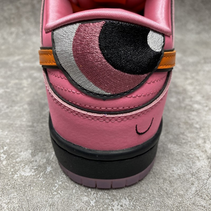 The Powerpuff Girls x Nike Dunk SB Low PINK