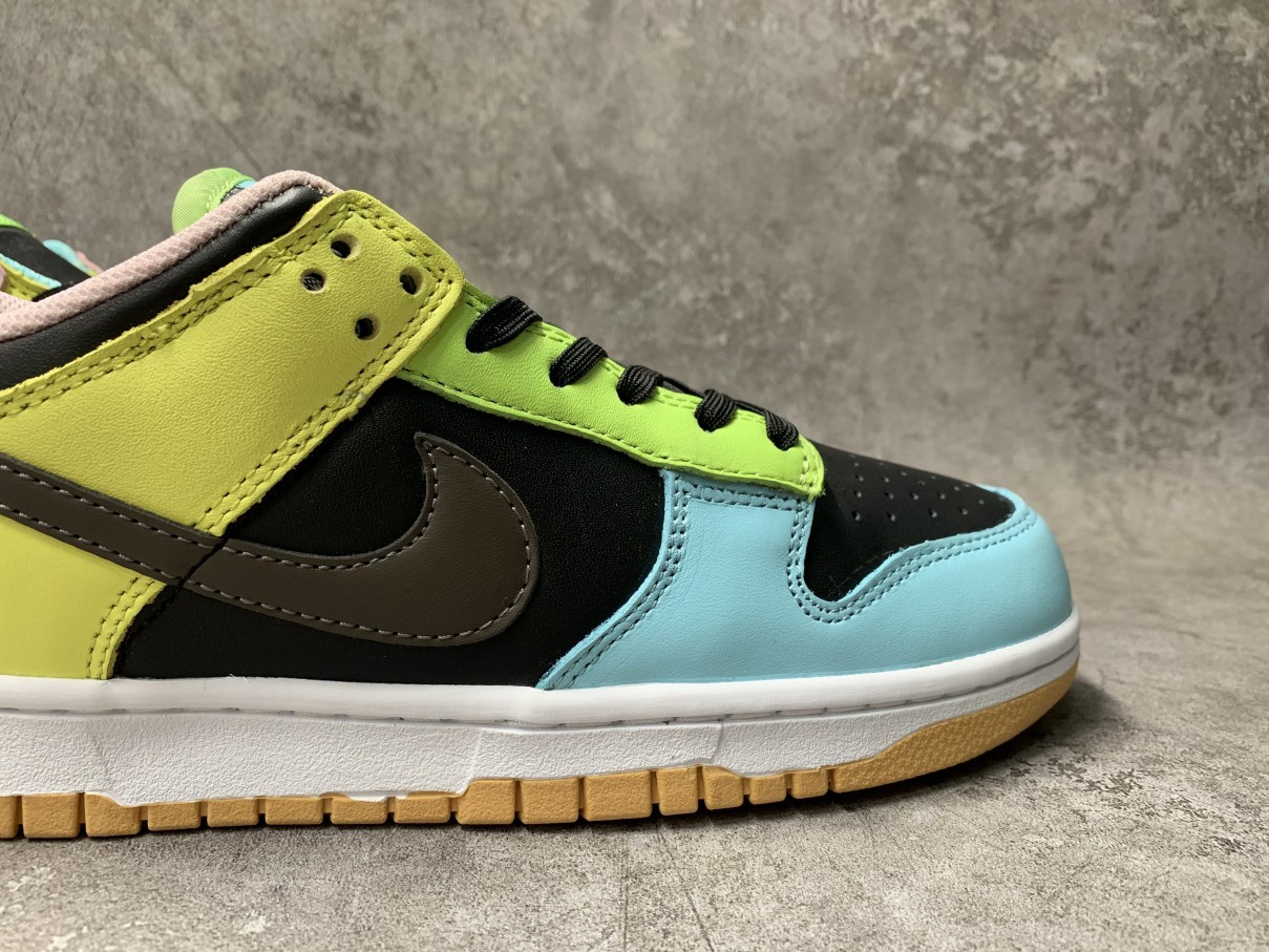 Nike dunk Low SE Free 99 Black