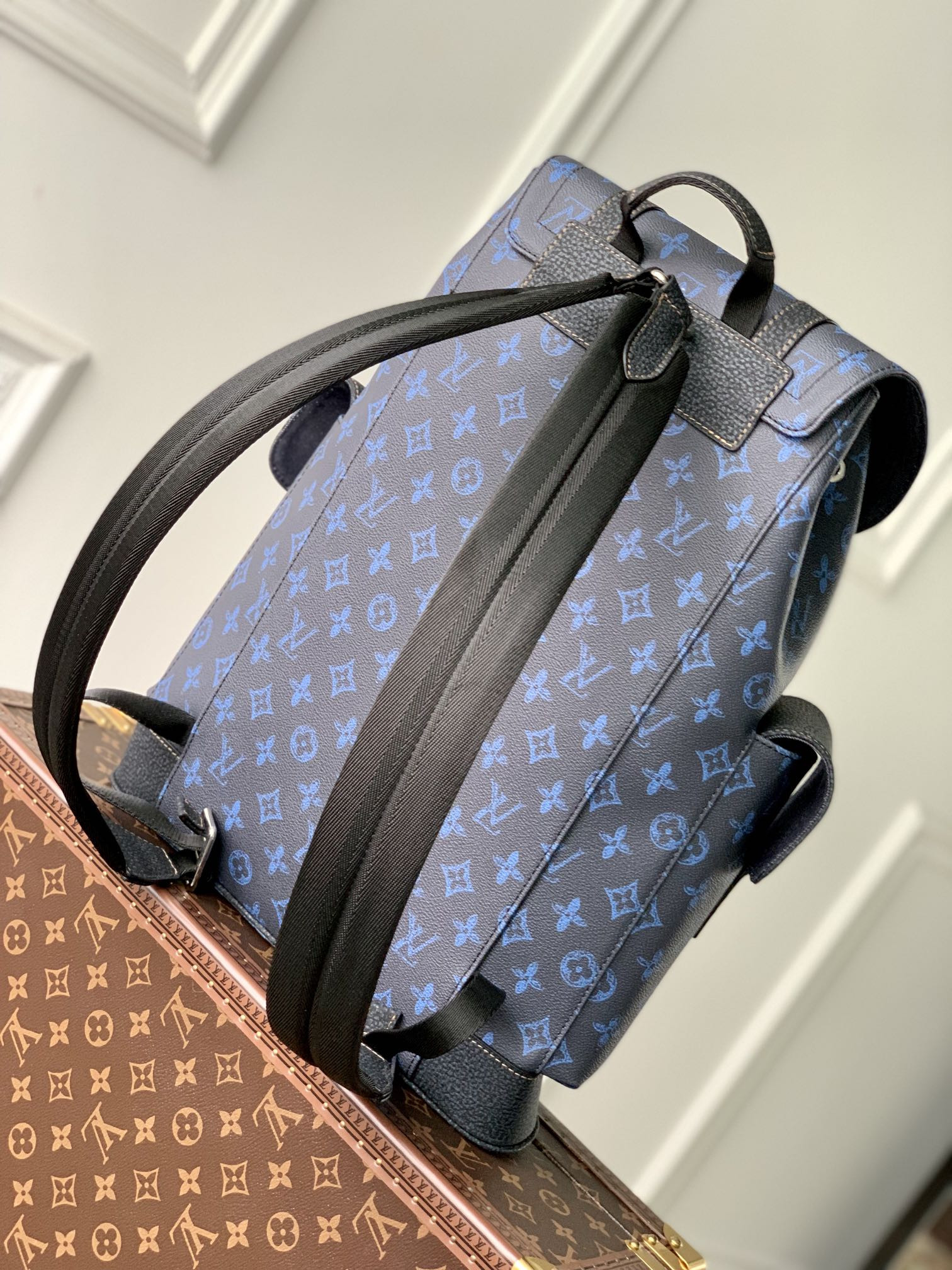LV CHRISTOPHER MM M46338