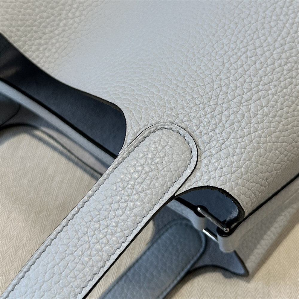 H**me5 picotin 18cm haze blue without original box