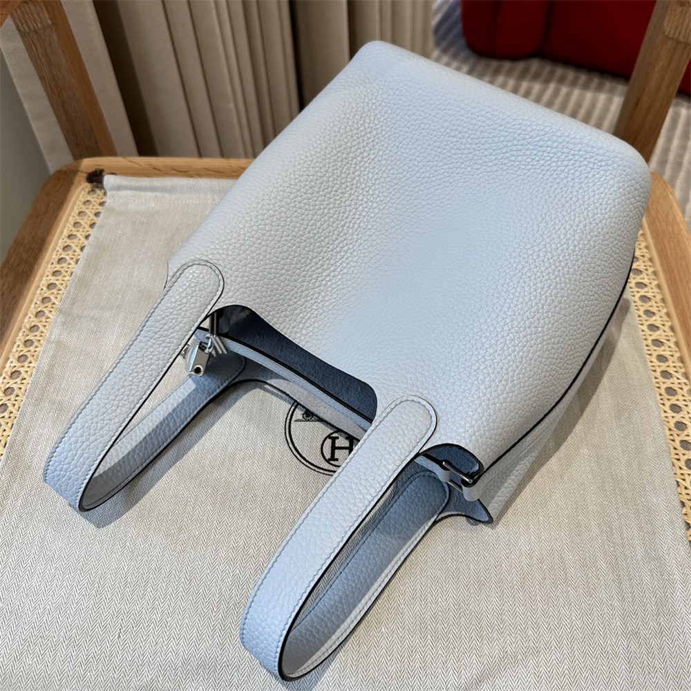 H**me5 picotin 18cm haze blue without original box