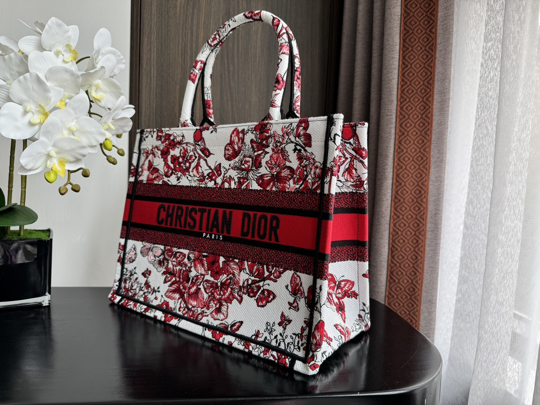 medium D*or book tote white and red le cœur des papillons embroidery 14 x 11 x 6.5 inches