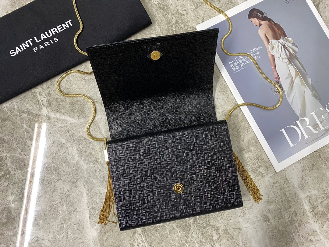 Y*L kate medium in grain de poudre embossed leather 9.4 x 5.7 x 2.1 inches