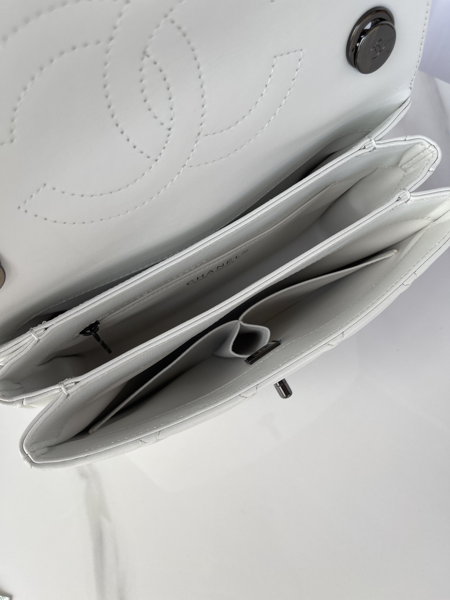 Ch*el flap bag with top handle white 6.6 × 9.8 × 4.7 in