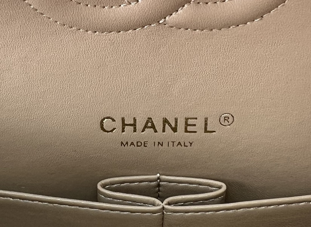 Ch*el classic 11.12 handbag tweed & gold-tone metal 6 × 9.9 × 2.5 in