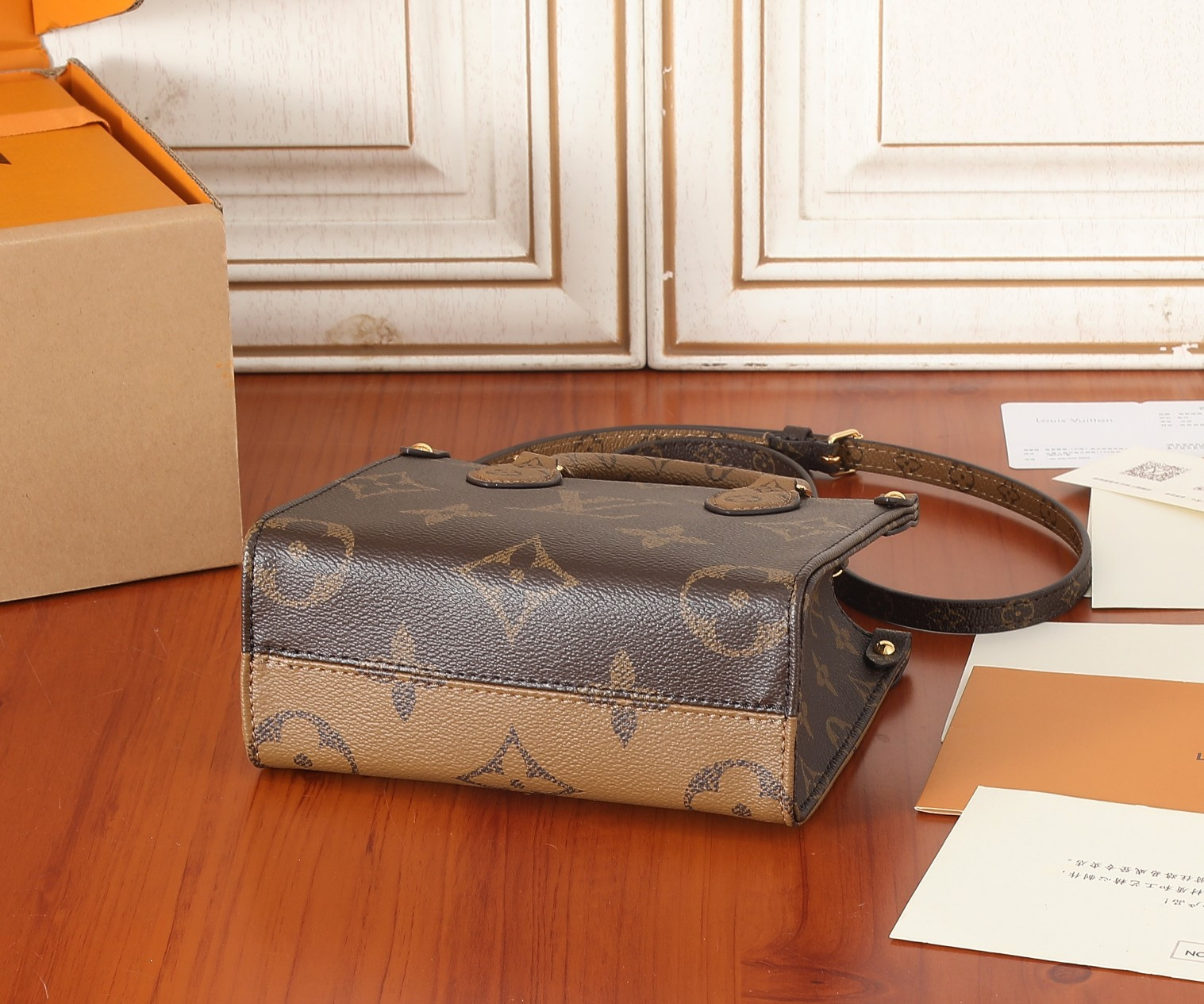 LV OnTheGo BB M46839 7.1 x 5.9 x 3.3 inches