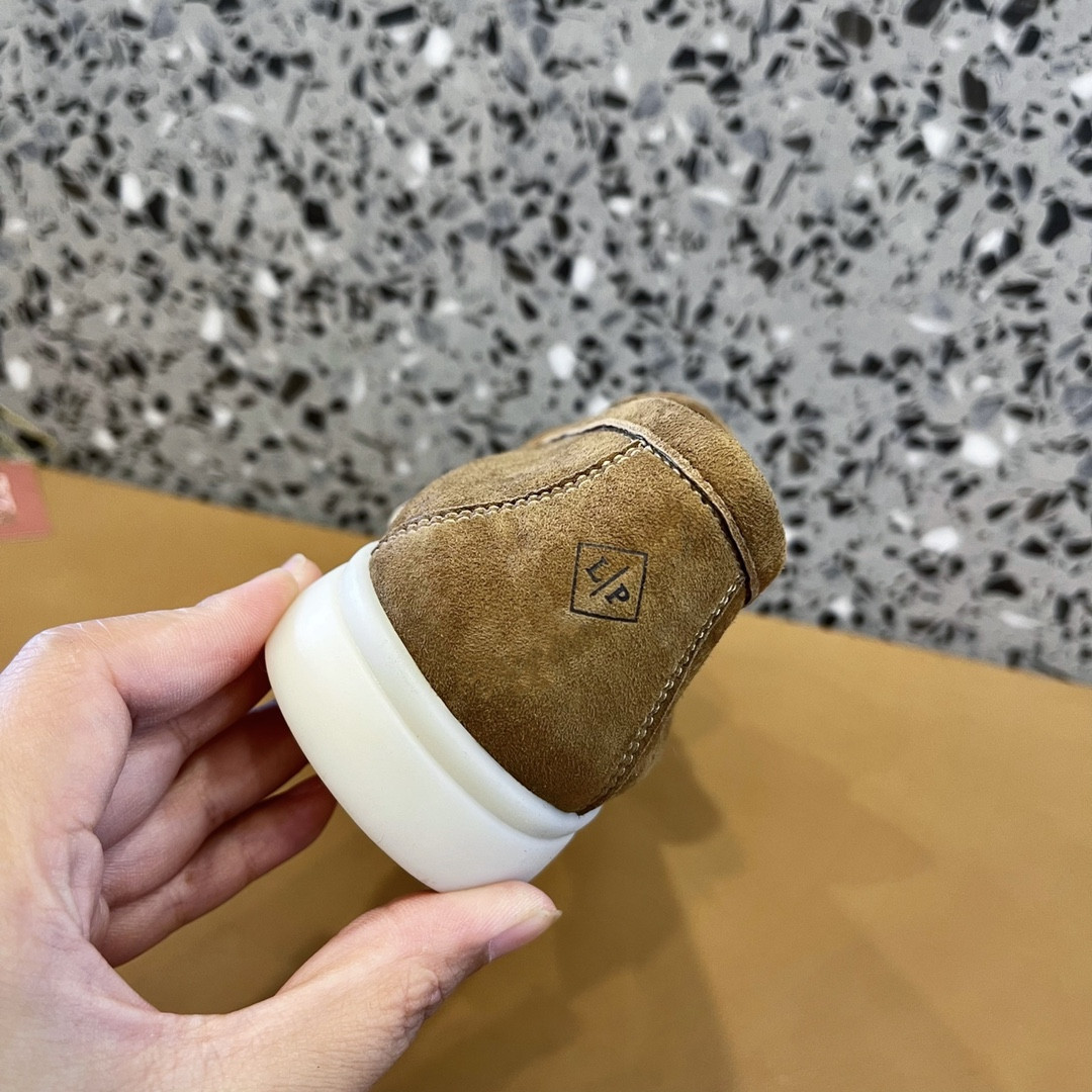 ua L**o p*ana summer charms walk loafers