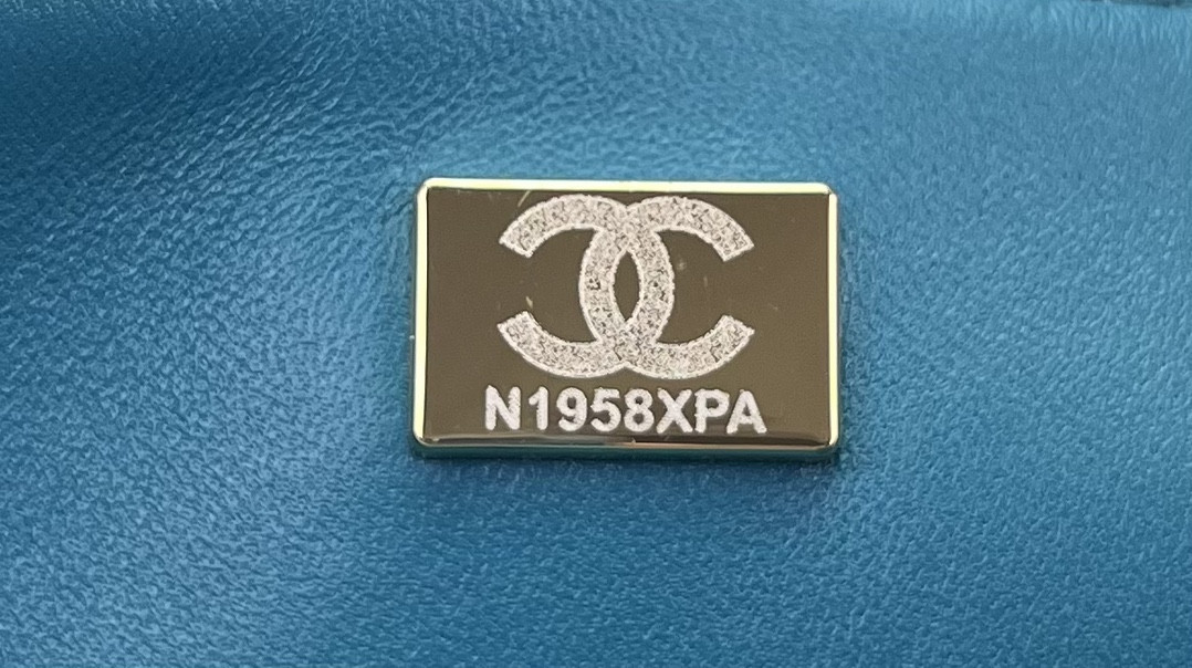 Ch*el classic flap bag 25cm