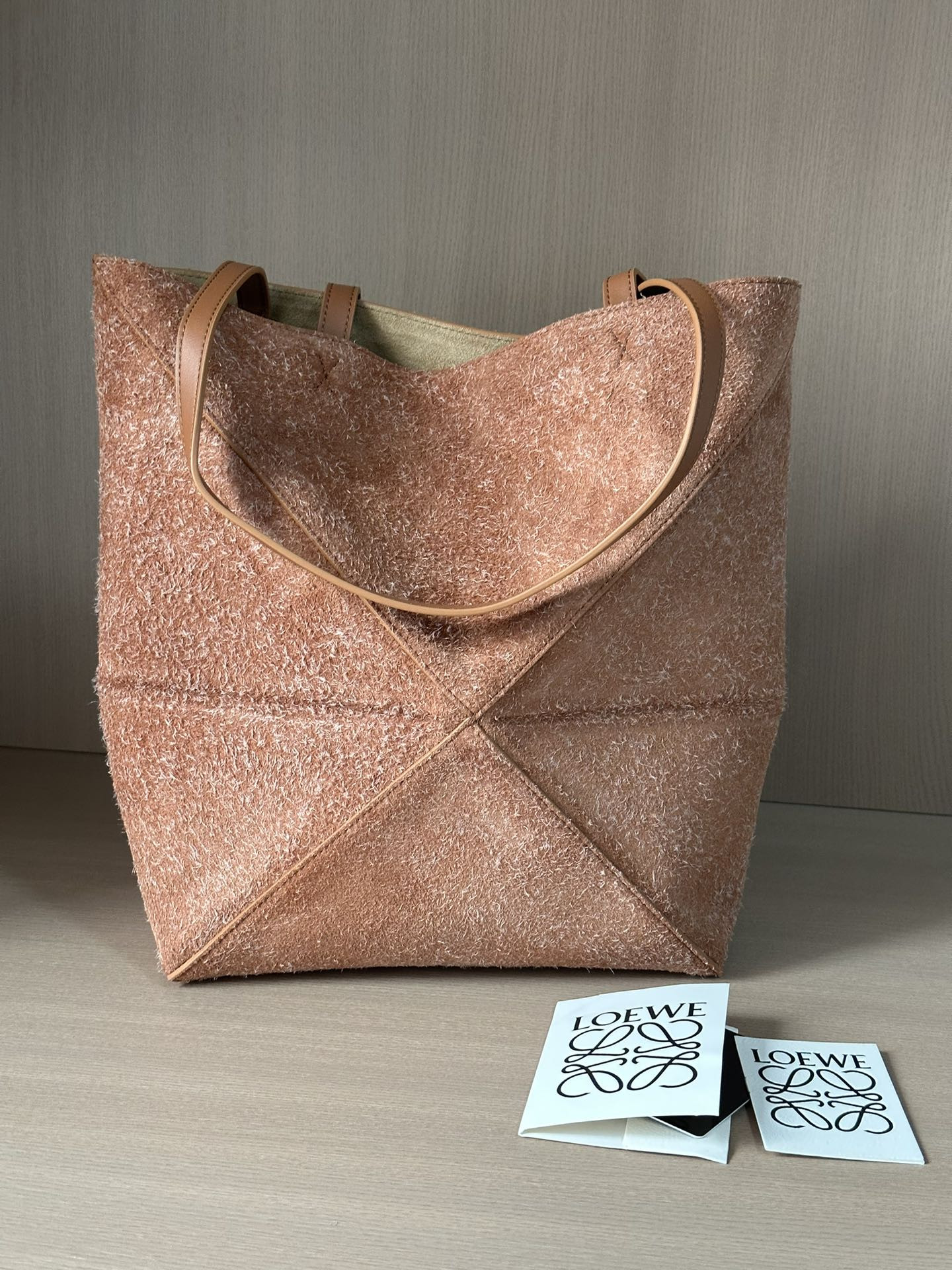 L0ew* medium puzzle fold tote 25.5x14.5x31.5cm
