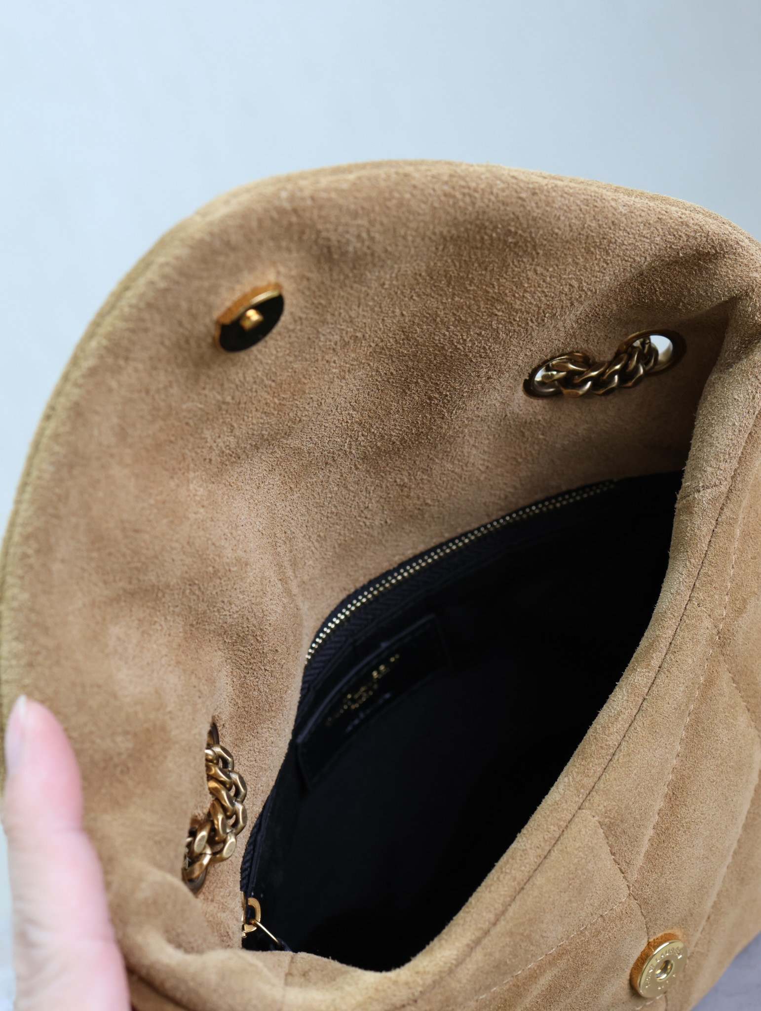 Y*L loulou mini puffer (suede) 23×15.5×8.5cm