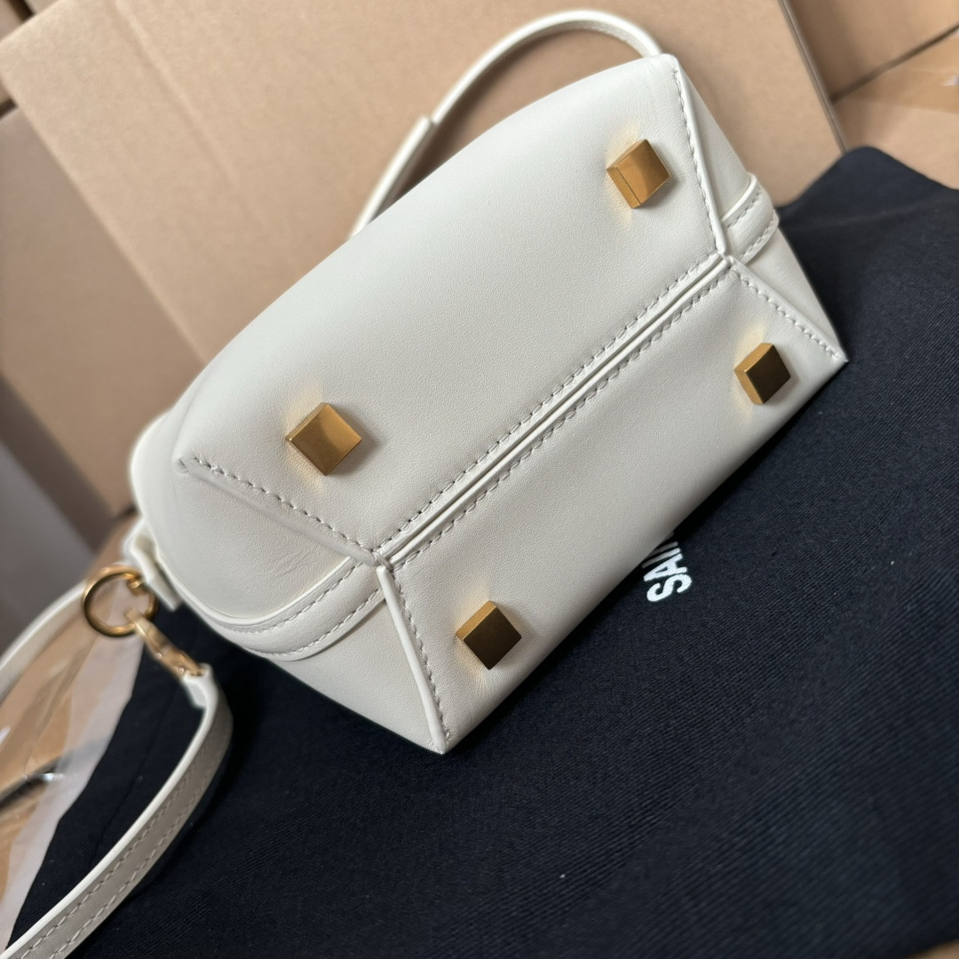 Y*L le 37 mini (shiny leather) 15x13x6cm