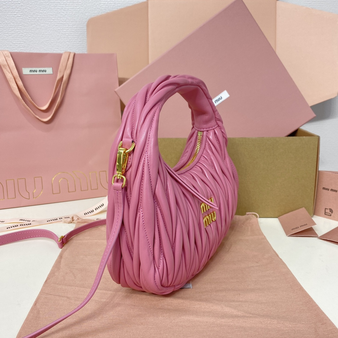 Miu Miu Wander matelassé nappa leather hobo bag 17x20x6cm