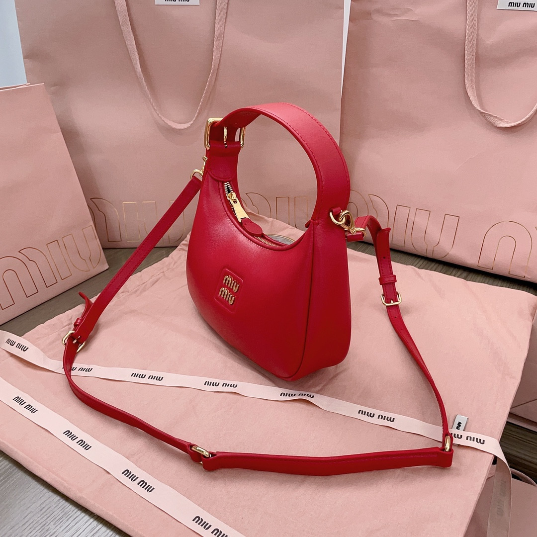 Miu Miu hobo bag 20X17X6Cm