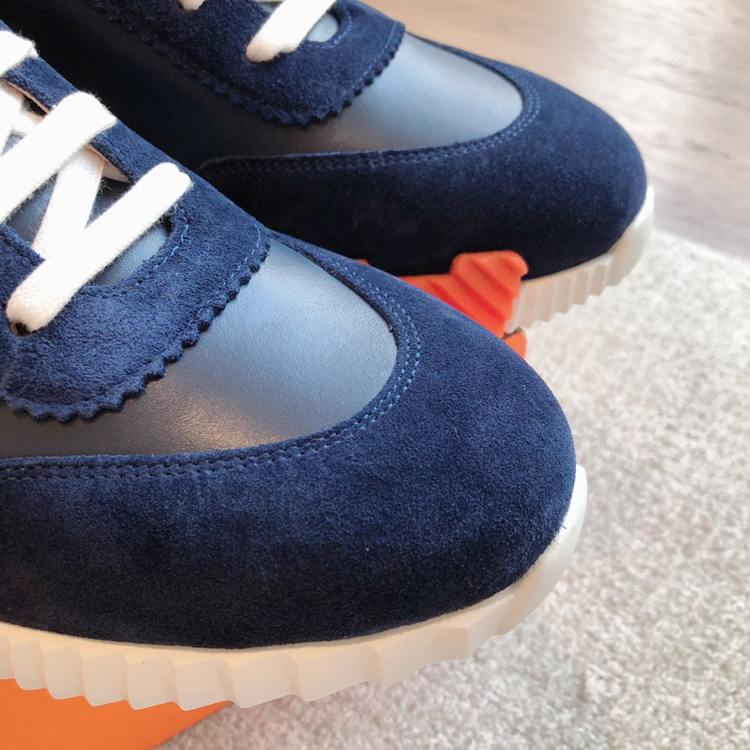 ua H**me5 bouncing sneaker