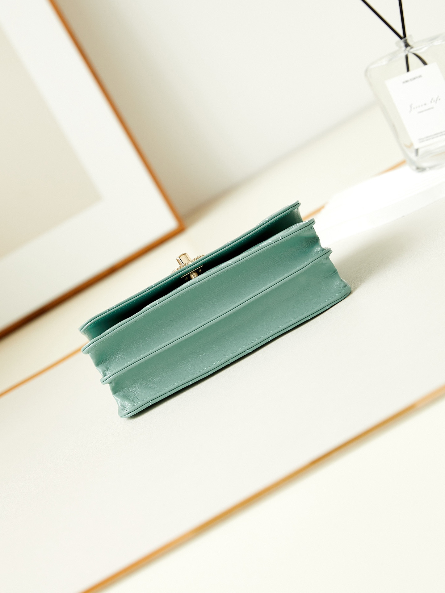 Ch*el 24p woc classic wallet on chain 11x18.5x6cm