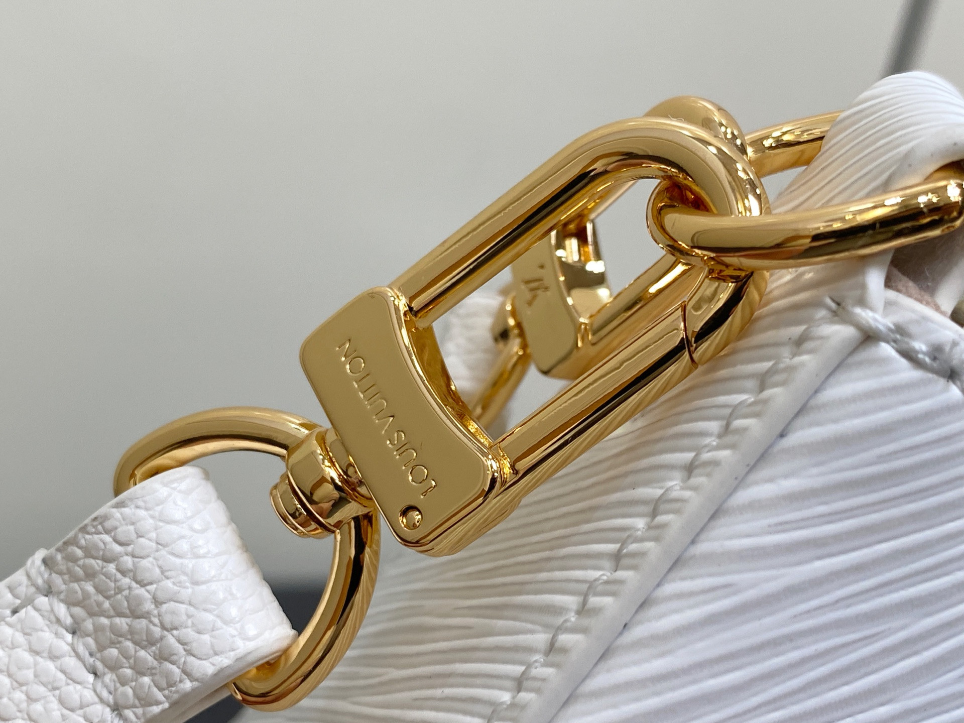 LV x TM MARELLINI M13100 19 x 13.5 x 6.5CM