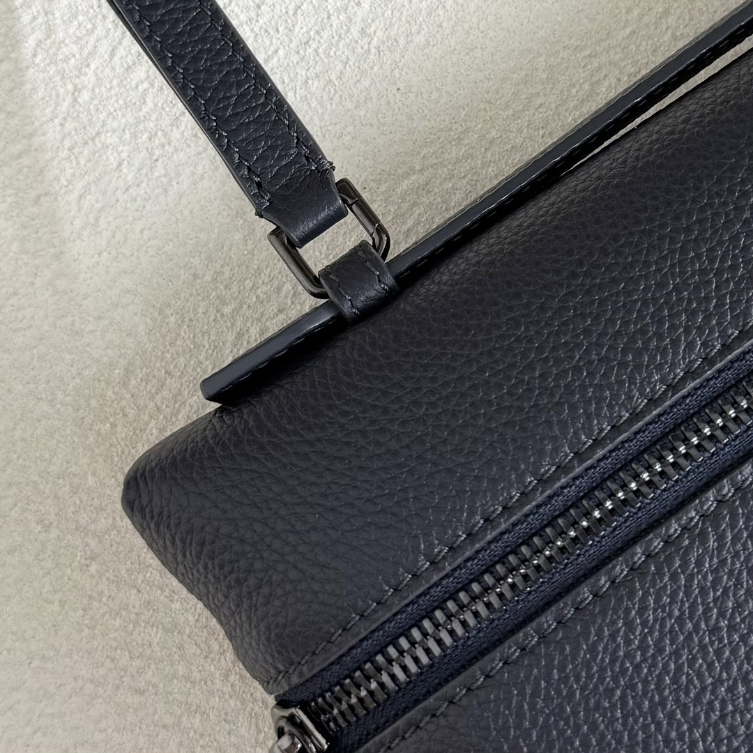 L**o p*ana extra pouch l29 deep royal blue 29x18x5cm