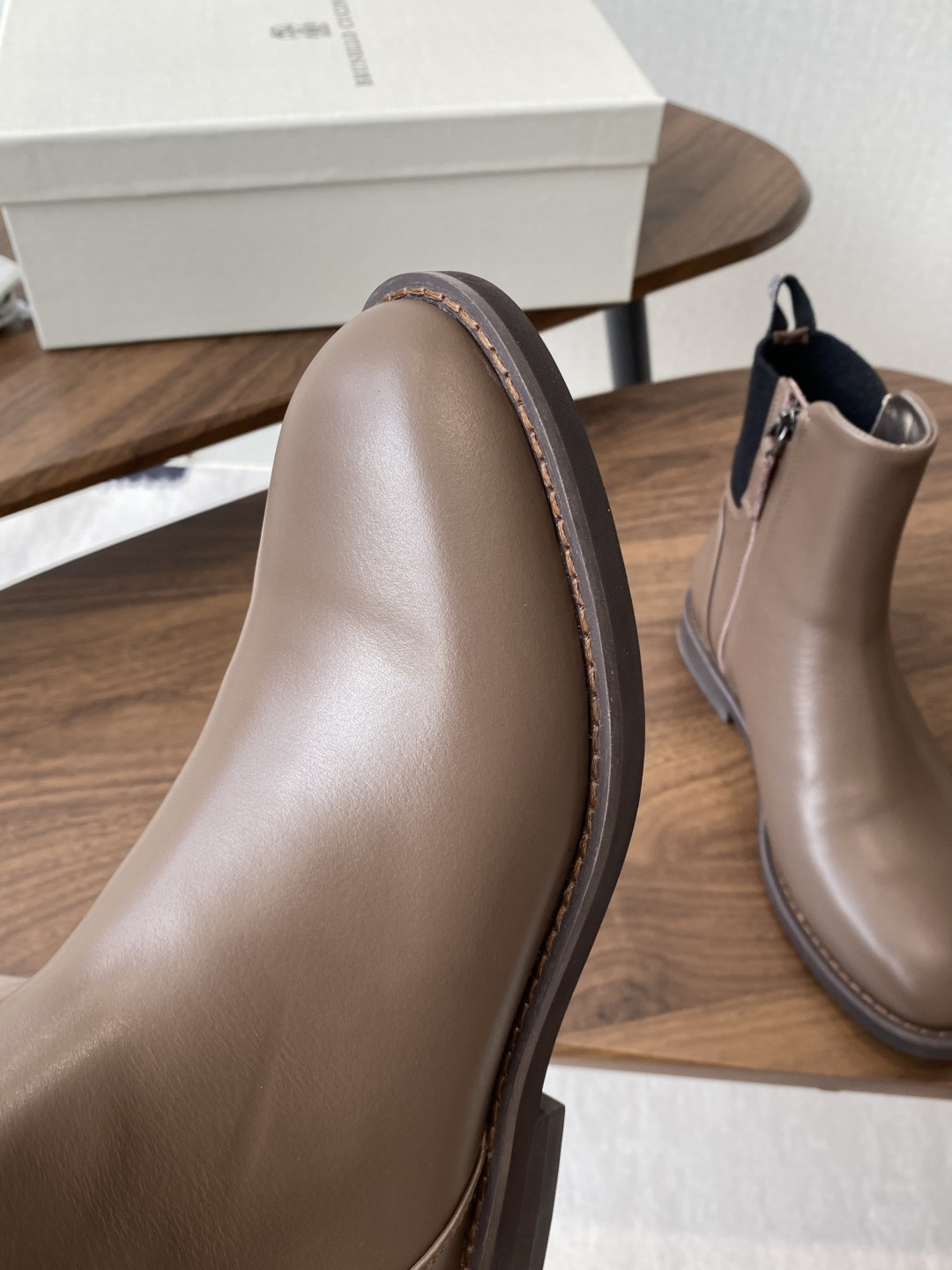 UA Brunello Cucinelli Chlesea Boots