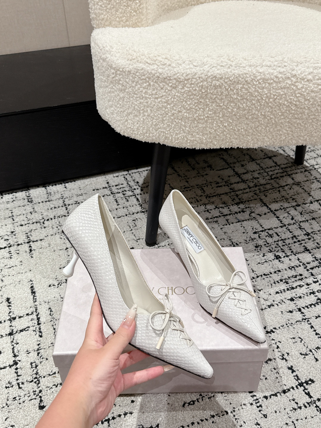 ua Ji*y Ch* scarlett pumps 5cm