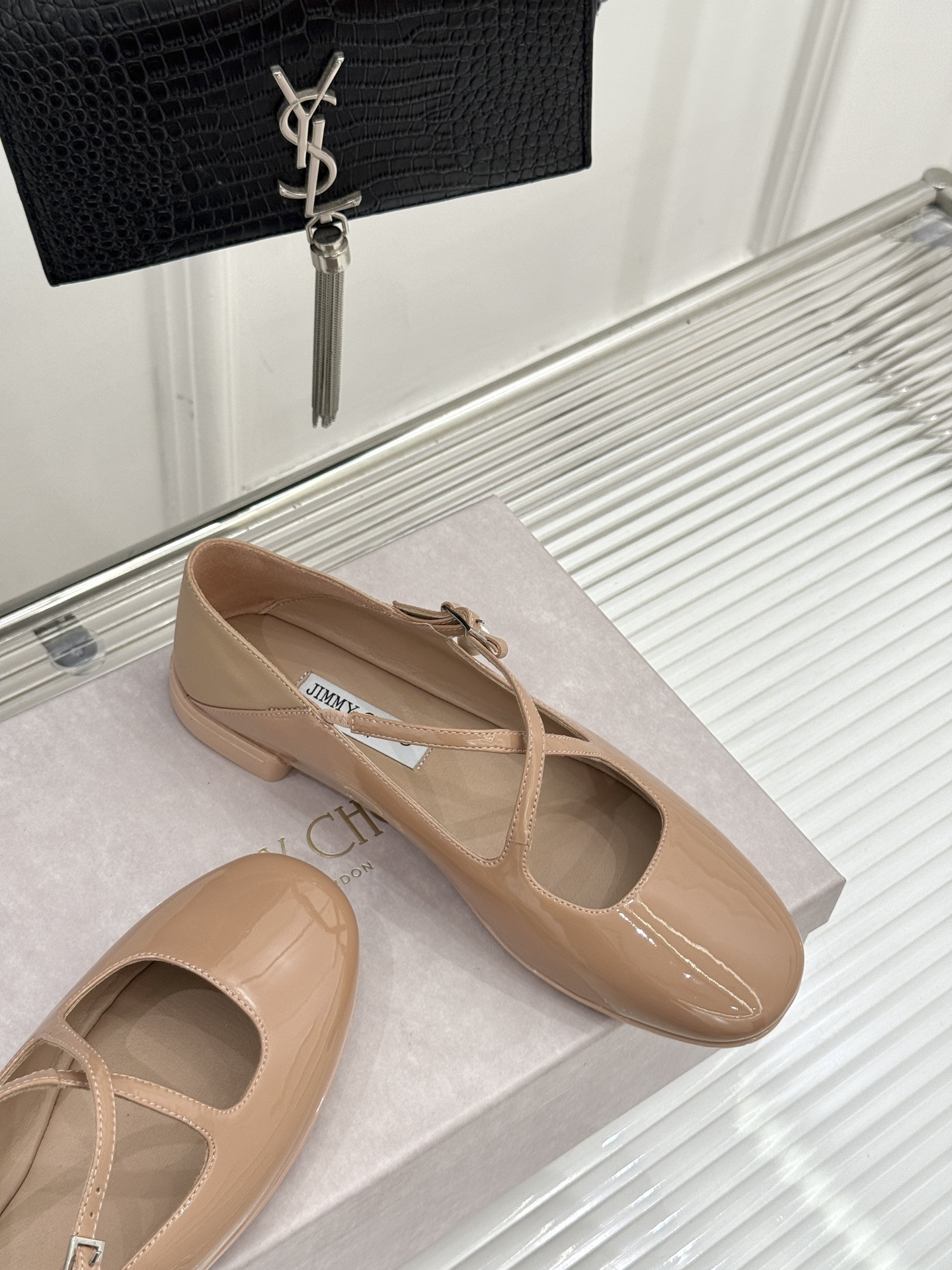 ua Ji*y Ch* eleri ballet flats