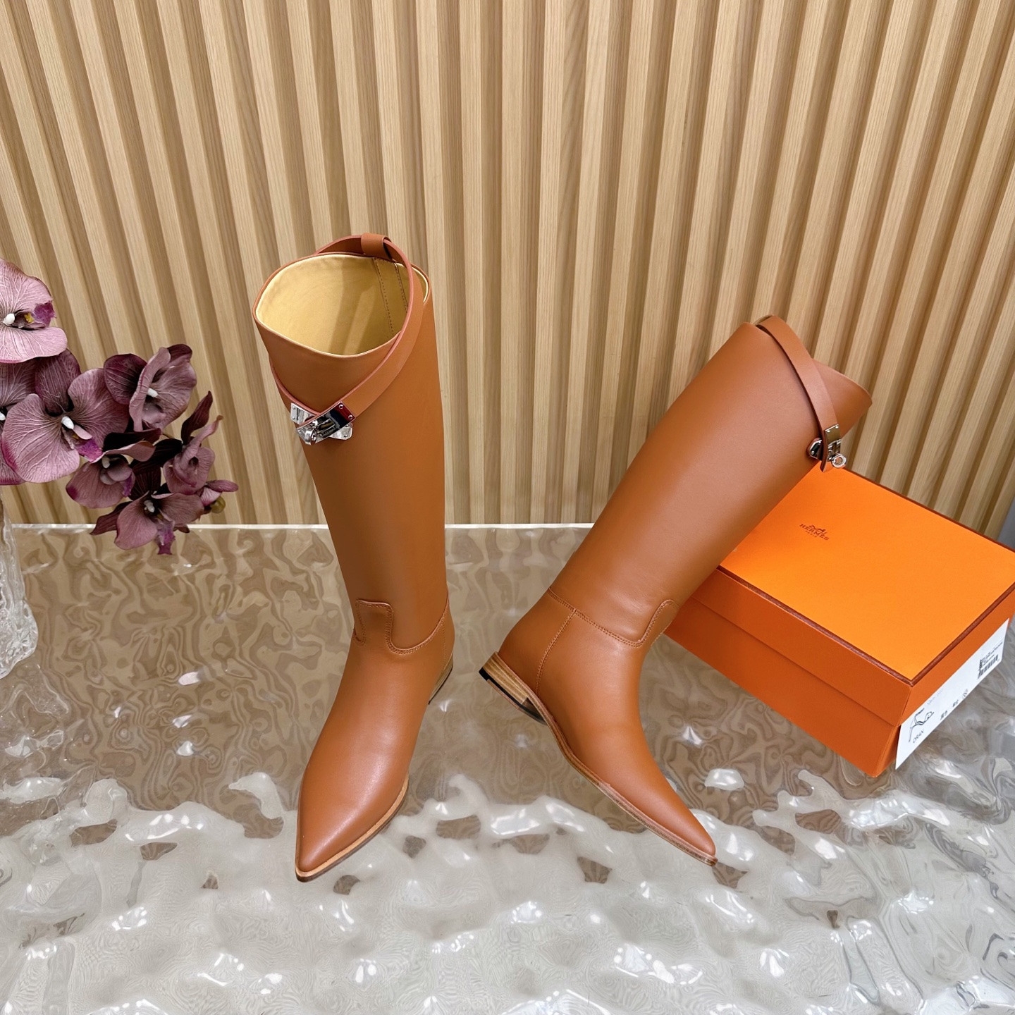 ua H**me5 jumping boots